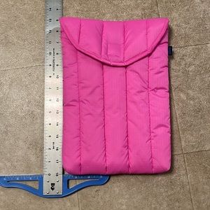 Baggu Bright Pink Case